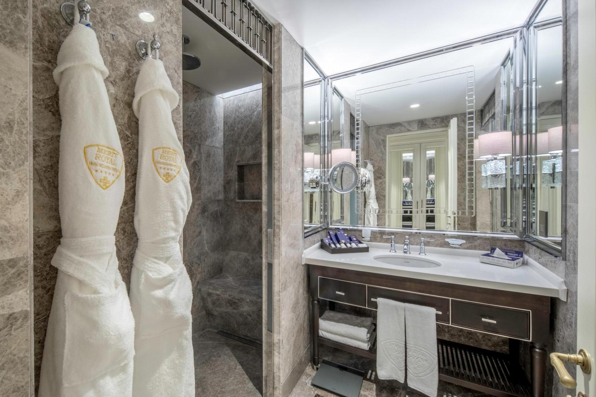 Merit Royal Diamond Hotel & Spa Karavas  Exterior photo